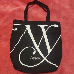 Black and White New York Tote Bag